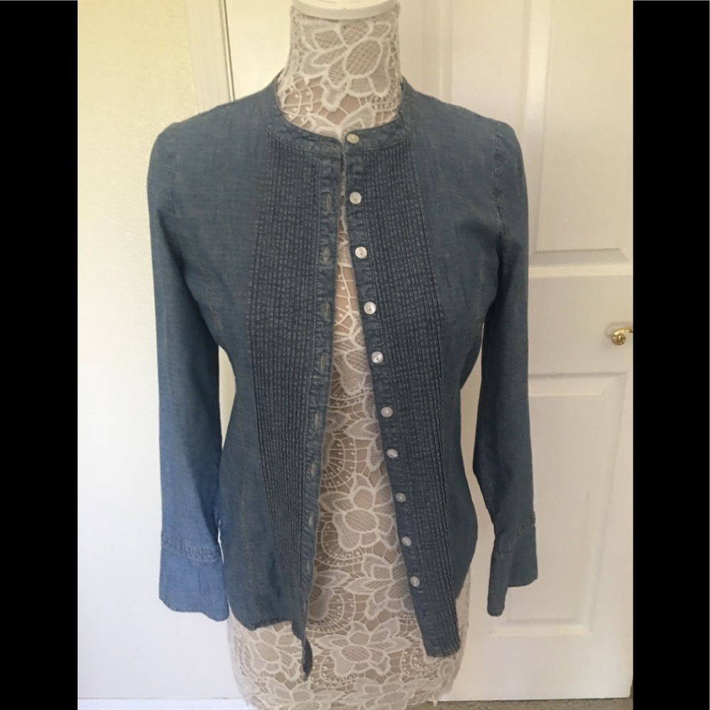 Denim shirt medium button front Boot Hill 23”long